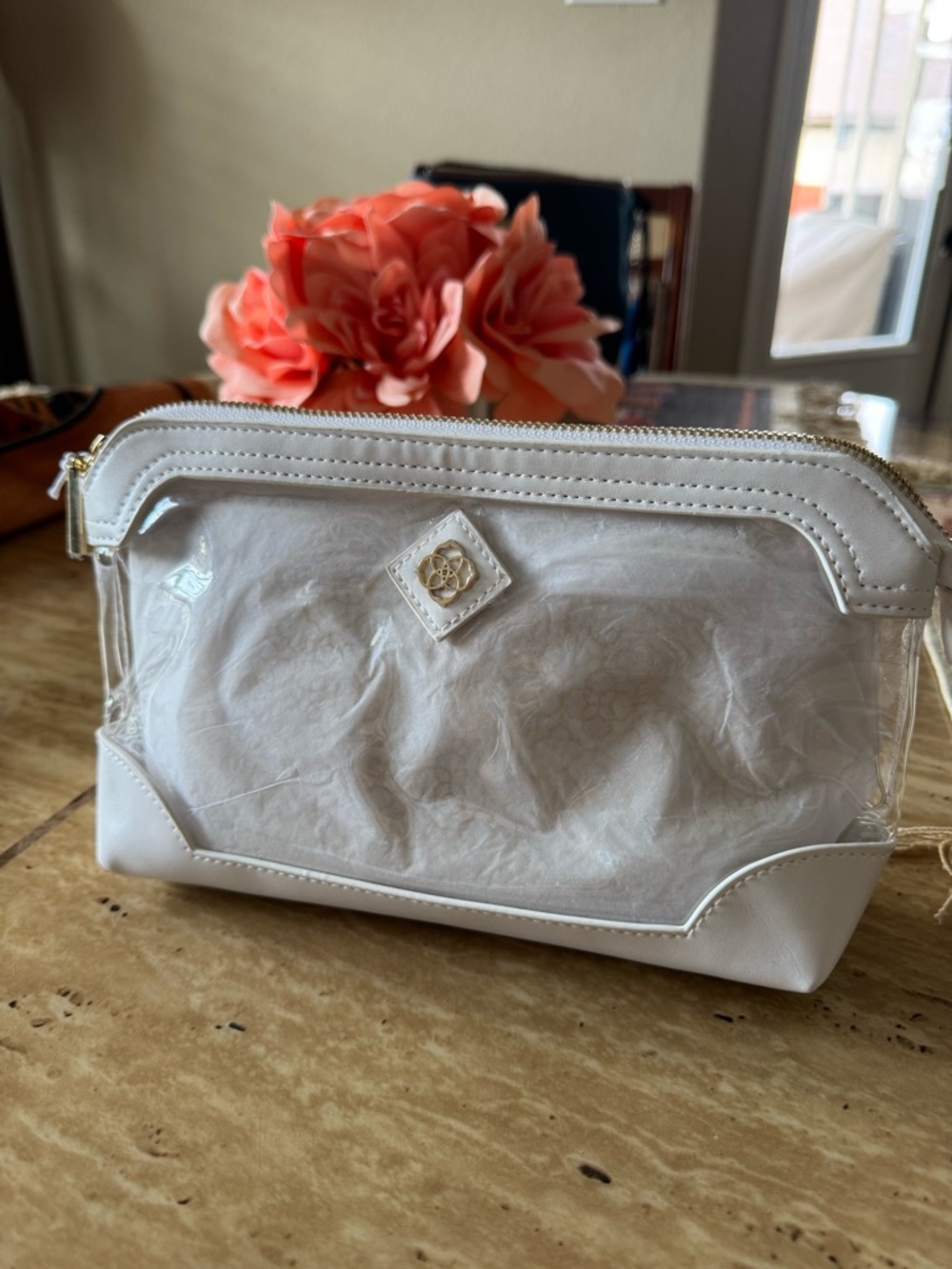 Kendra Scott Clear PVC Cosmetic Pouch with White Trim and Gold Hardware NWT